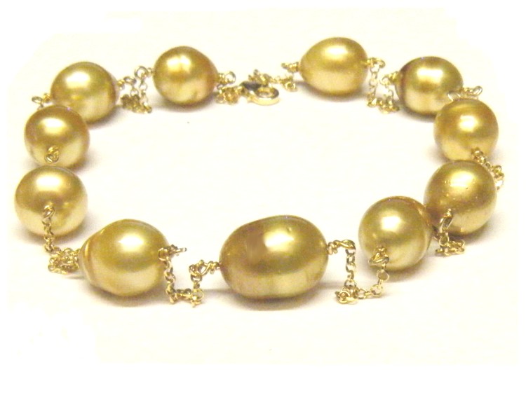 South Sea Pearls Station Necklace